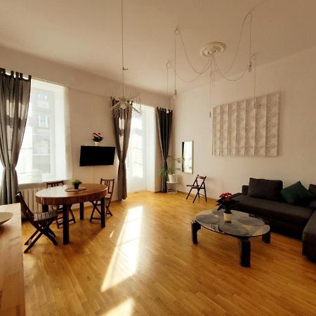 Przytulne Apartamenty W Centrum Warszawy Lok 2 Warsaw Exterior photo
