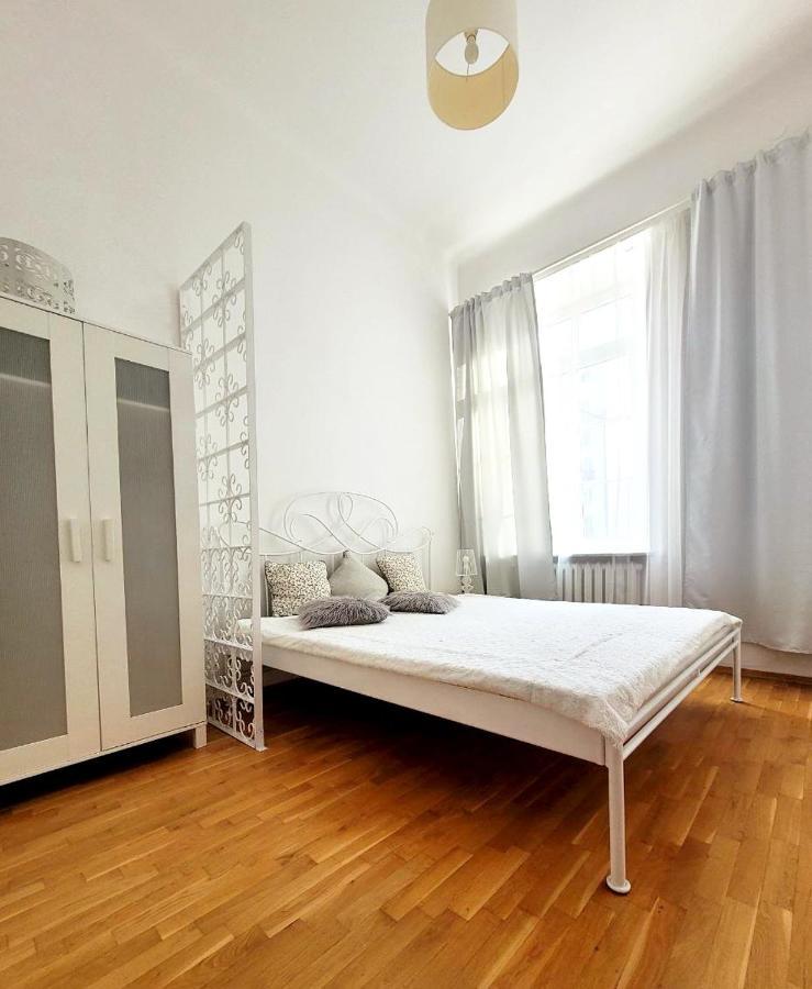 Przytulne Apartamenty W Centrum Warszawy Lok 2 Warsaw Exterior photo